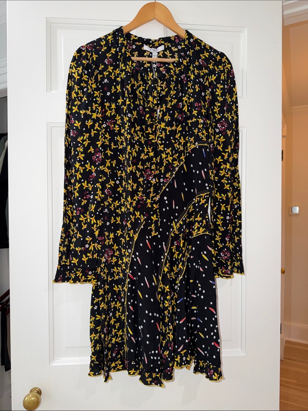 10 Crosby Derek Lam Black Long-Sleeve Mixed Floral and Dot Print Dress